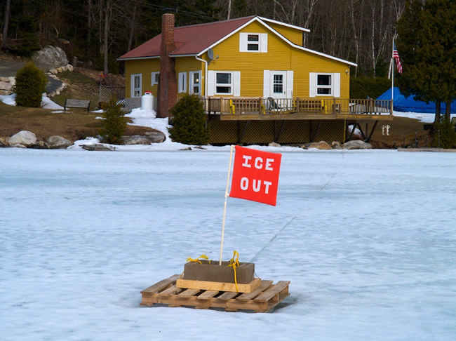 Joe's Pond ice-out flag pole Joe's Pond ice-out flag pole